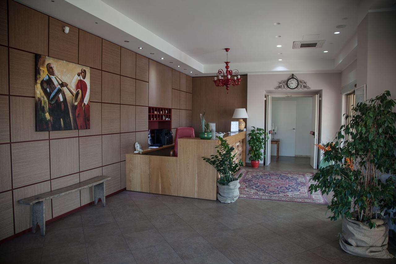 Giga Hotel Villa Santa Lucia Ngoại thất bức ảnh